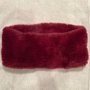 **SOLD*** - Faux Fur Burgundy Circle Scarf